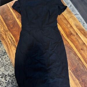 Hugo Boss Black Short-Sleeve Midi Sheath Dress